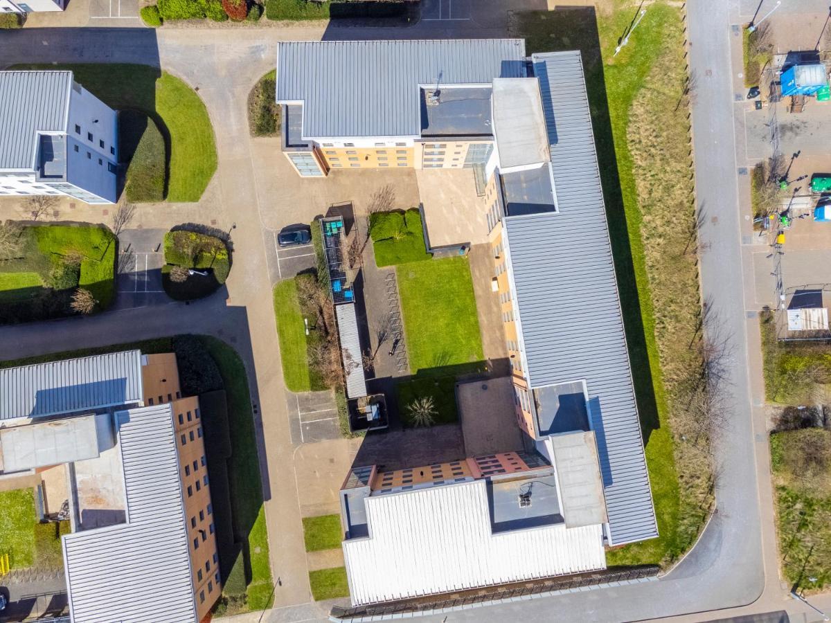 Vibrant Ensuite Rooms, Hatfield - Sk Εξωτερικό φωτογραφία