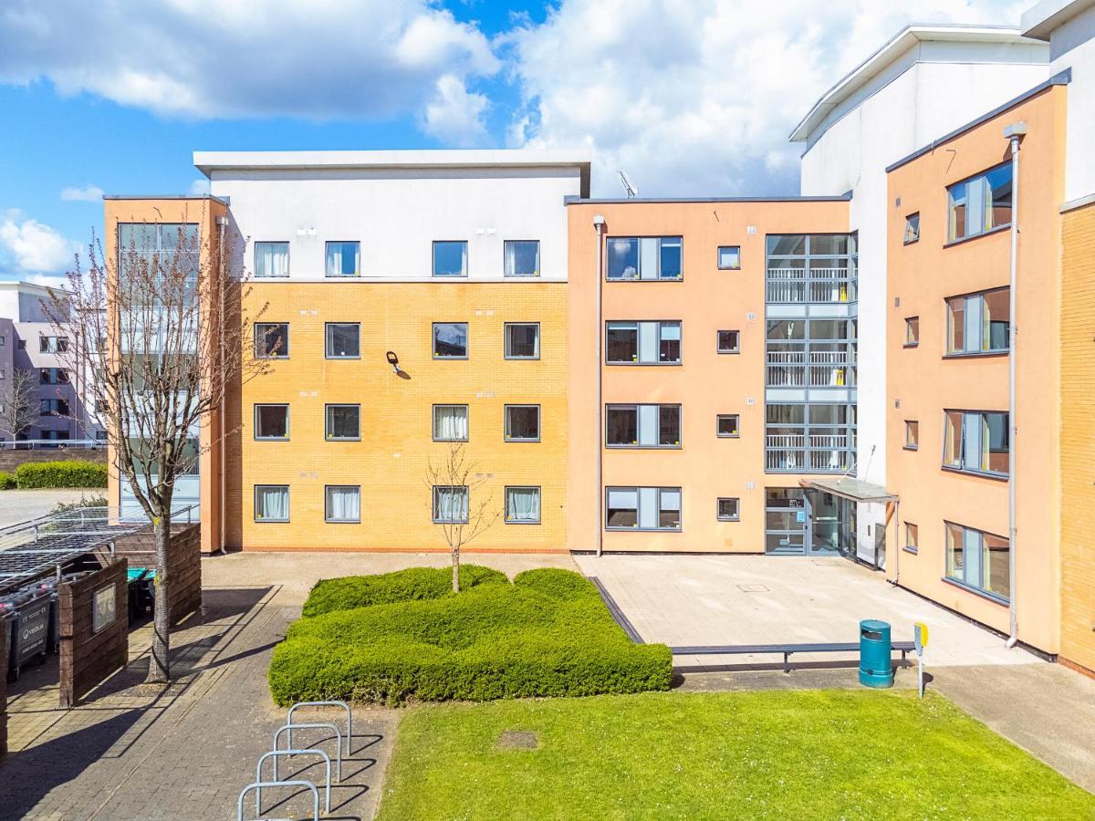 Vibrant Ensuite Rooms, Hatfield - Sk Εξωτερικό φωτογραφία