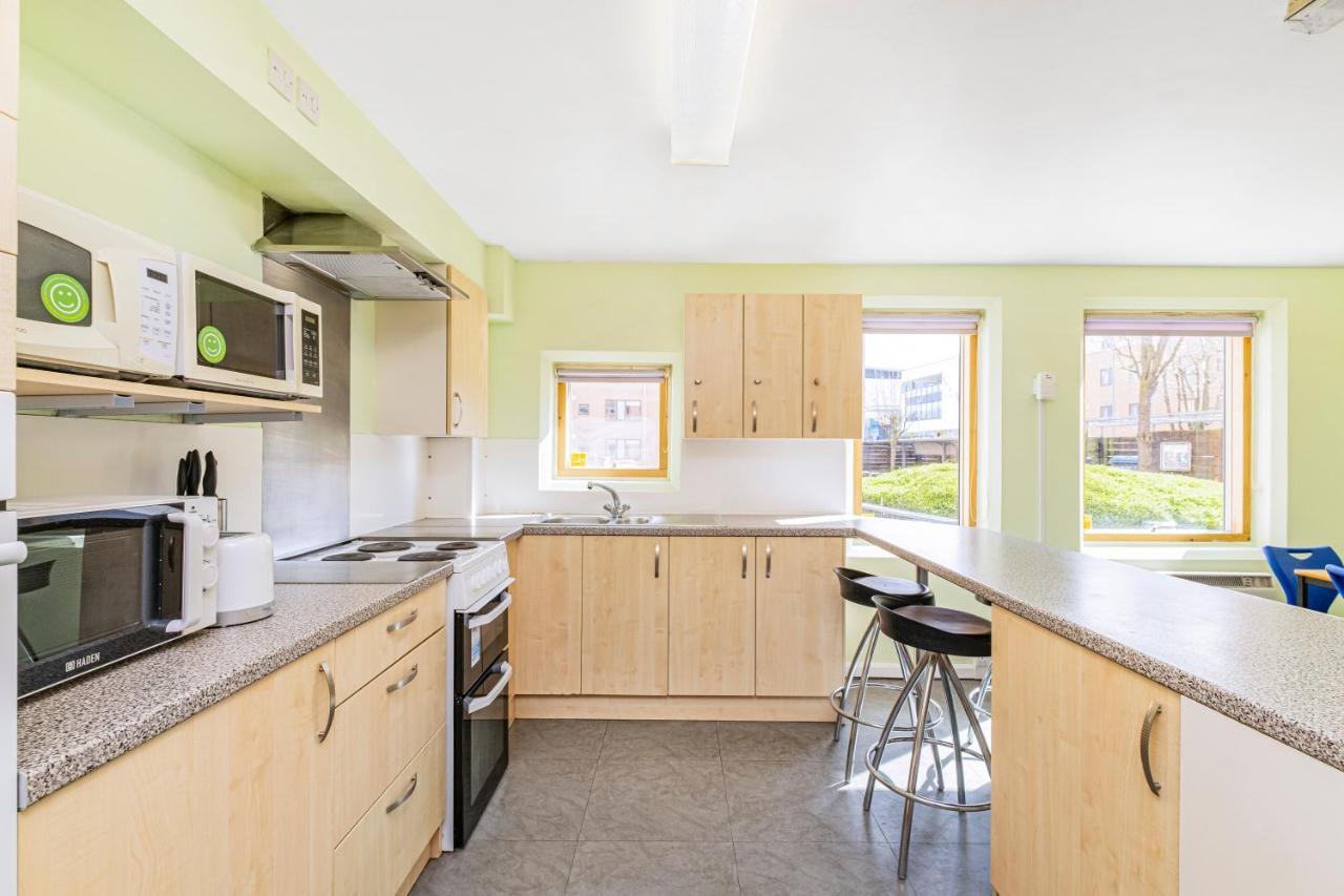 Vibrant Ensuite Rooms, Hatfield - Sk Εξωτερικό φωτογραφία